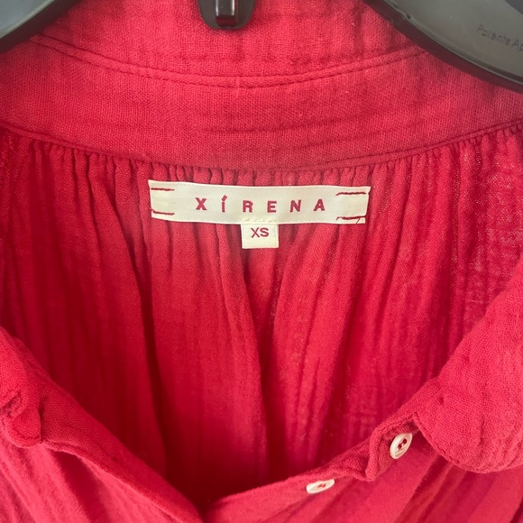 XiRENA Red Blouse - Picture 2 of 2